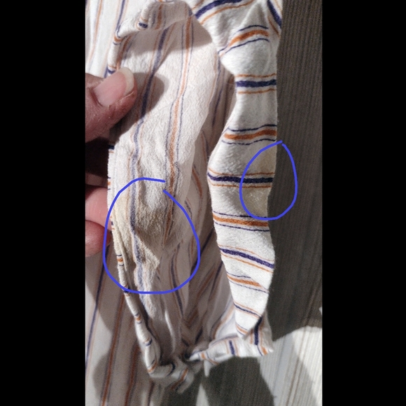 ✴️3 for $15: Forever 21 Button-Up Crop Top - Picture 7 of 11